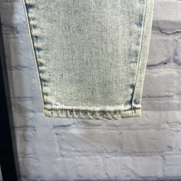 👖 Alice + Olivia Cropped Jeans w/ Leather Trim BeltSize 27 NWT